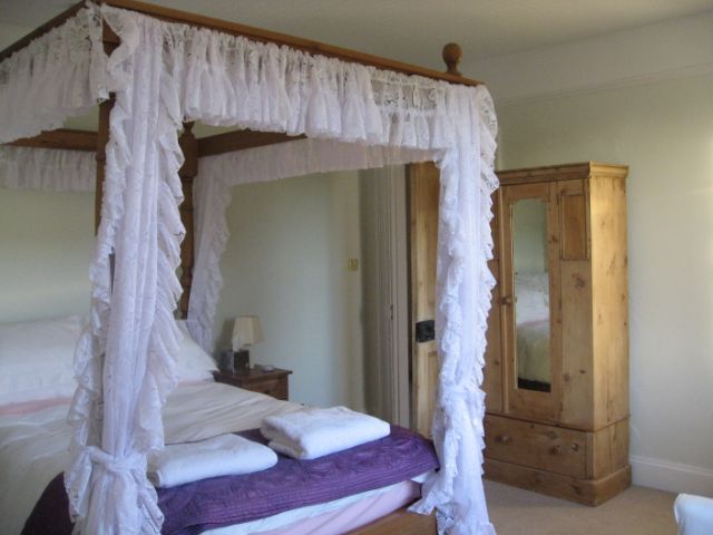 The Meon Room